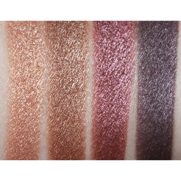 Tom Ford Eye Color Quad Eyeshadow Palette in 04 Honeymoon - Picture 5 of 8